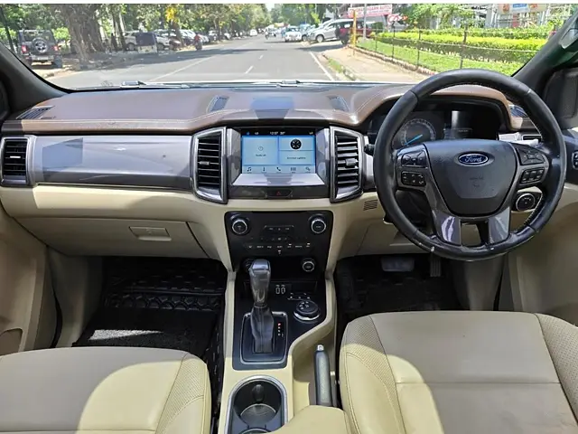 Used Ford Endeavour [2016-2019] Titanium 3.2 4x4 AT in Chandigarh