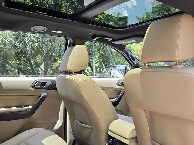 Used Ford Endeavour [2016-2019] Titanium 3.2 4x4 AT in Chandigarh