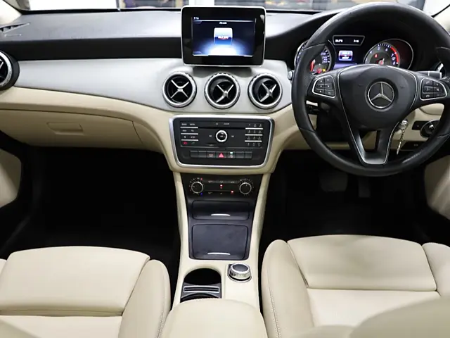 Used Mercedes-Benz GLA [2014-2017] 200 Sport in Delhi