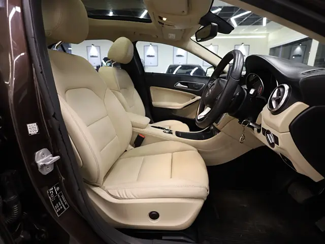 Used Mercedes-Benz GLA [2014-2017] 200 Sport in Delhi