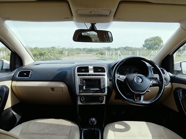 Used Volkswagen Polo [2016-2019] Highline1.2L (P) in Nashik