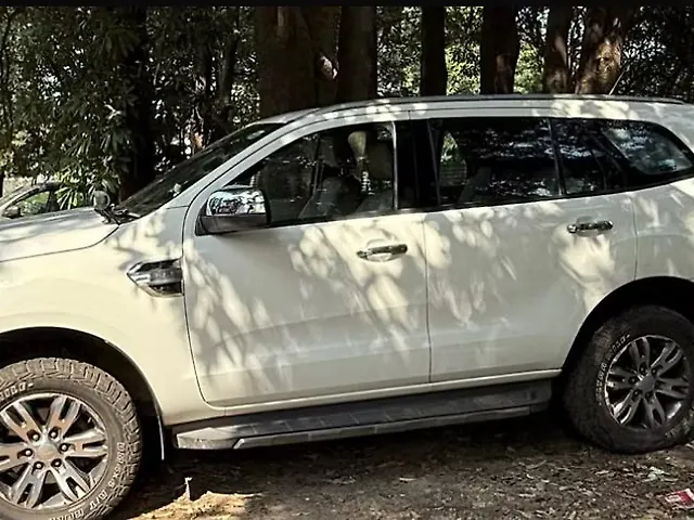 Used Ford Endeavour [2016-2019] Titanium 3.2 4x4 AT in Delhi