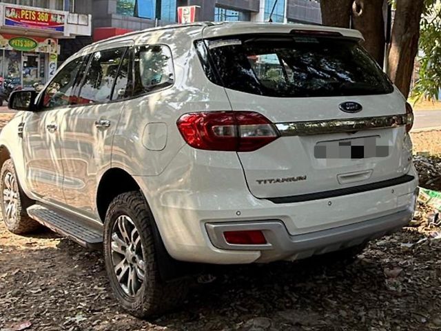 Used Ford Endeavour [2016-2019] Titanium 3.2 4x4 AT in Delhi