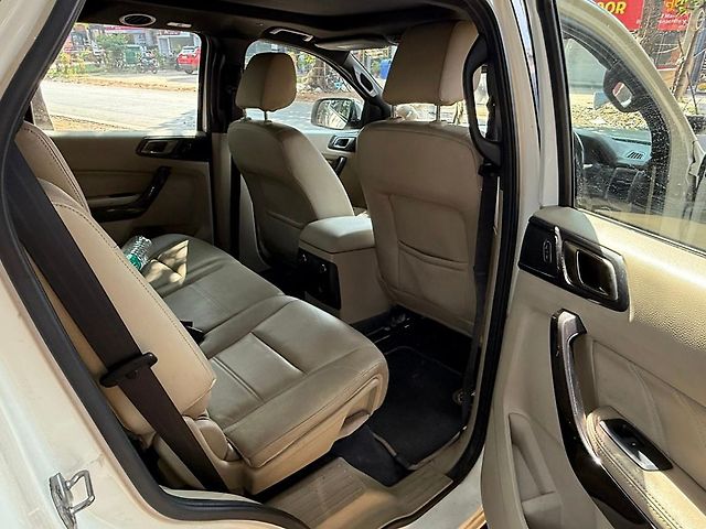 Used Ford Endeavour [2016-2019] Titanium 3.2 4x4 AT in Delhi