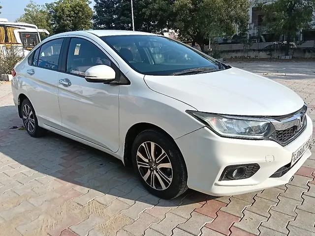 Used Honda City 4th Generation V CVT Petrol [2017-2019] in Ahmedabad