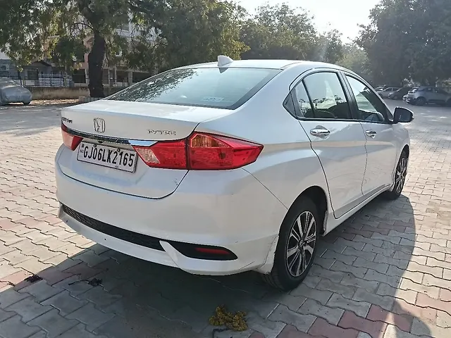 Used Honda City 4th Generation V CVT Petrol [2017-2019] in Ahmedabad