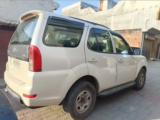 Used Tata Safari Storme [2012-2015] 2.2 EX 4x2 in Lucknow