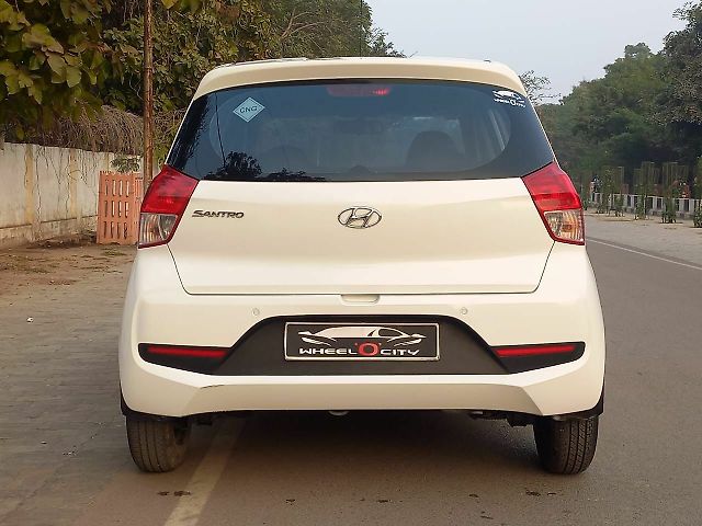Used Hyundai Santro Sportz AMT in Kanpur