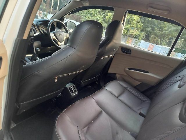 Used Hyundai Santro Sportz AMT in Kanpur