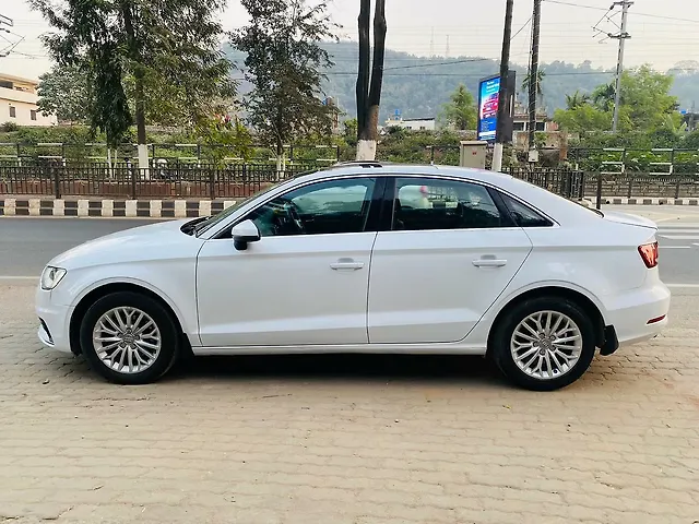 Used Audi A3 [2014-2017] 35 TDI Premium + Sunroof in Guwahati