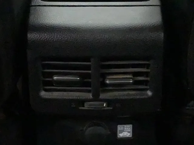 Used Maruti Suzuki Brezza ZXi [2023-2025] in Ahmedabad