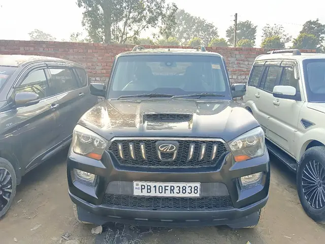 Used 2015 Mahindra Scorpio in Ludhiana