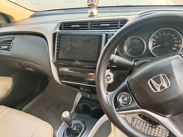 Used Honda City 4th Generation V CVT Petrol [2017-2019] in Ludhiana
