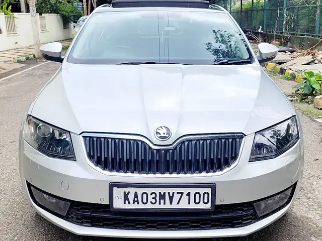 Used 2015 Skoda Octavia in Bangalore