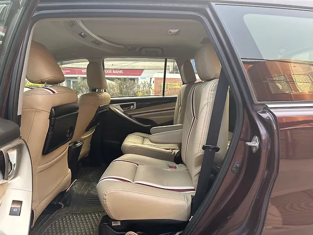 Used Toyota Innova Crysta [2016-2020] 2.4 VX 7 STR [2016-2020] in Delhi