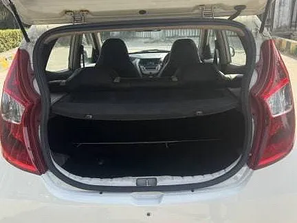 Used Hyundai Eon Sportz in Noida