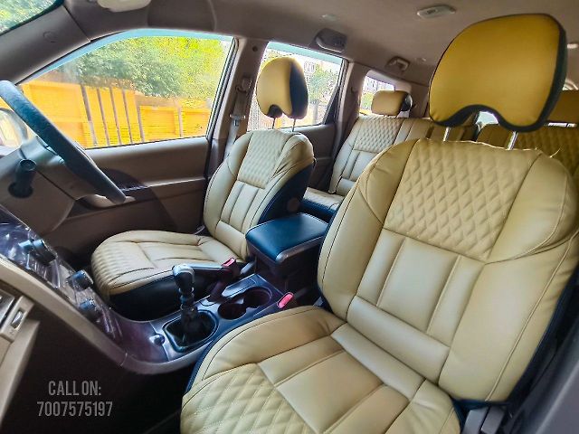 Used Mahindra XUV500 [2011-2015] W8 2013 in Lucknow