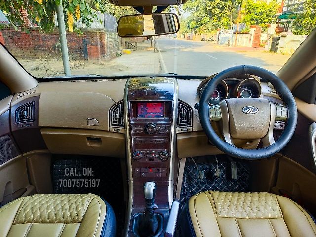 Used Mahindra XUV500 [2011-2015] W8 2013 in Lucknow