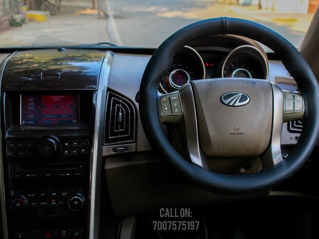 Used Mahindra XUV500 [2011-2015] W8 2013 in Lucknow