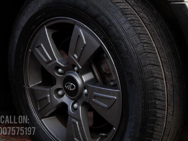 Used Mahindra XUV500 [2011-2015] W8 2013 in Lucknow