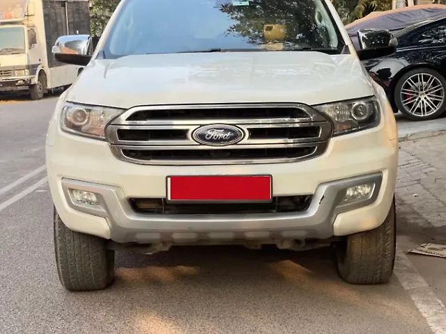 Used 2016 Ford Endeavour in Lucknow