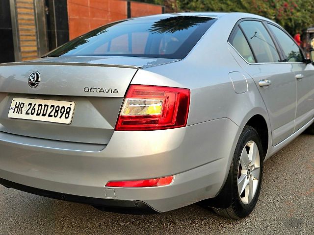 Used Skoda Octavia [2015-2017] 1.8 TSI Ambition Plus AT in Delhi