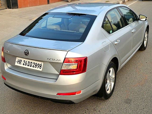 Used Skoda Octavia [2015-2017] 1.8 TSI Ambition Plus AT in Delhi