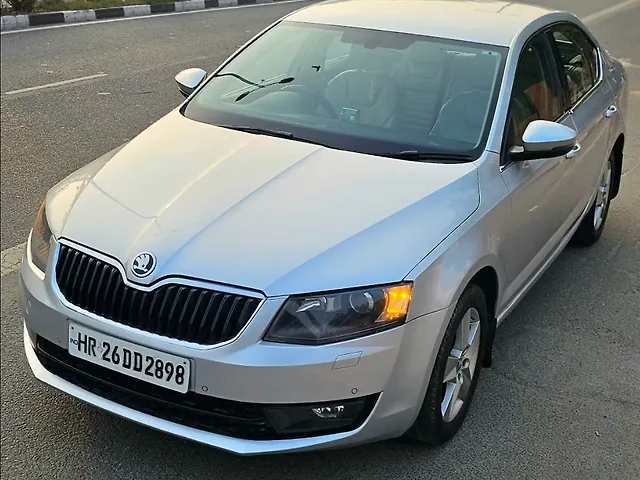 Used Skoda Octavia [2015-2017] 1.8 TSI Ambition Plus AT in Delhi