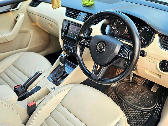 Used Skoda Octavia [2015-2017] 1.8 TSI Ambition Plus AT in Delhi