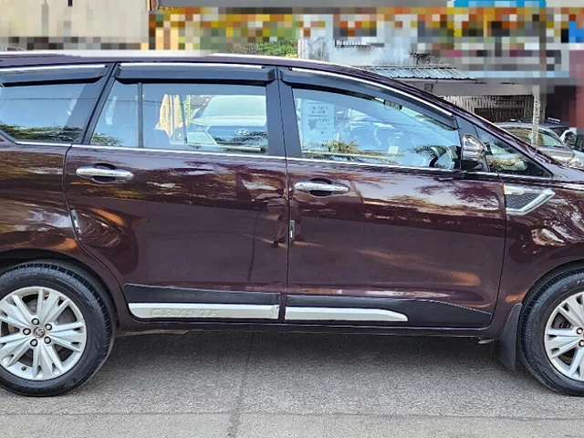 Second Hand 2018 Toyota Innova Crysta 2.8 ZX AT 7 STR for