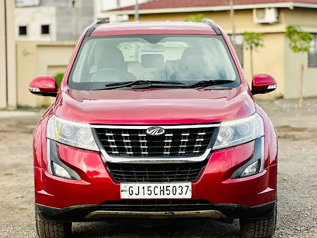 Used 2018 Mahindra XUV500 in Surat