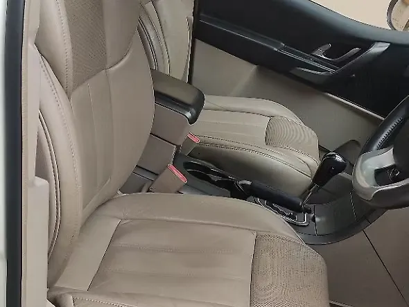 Used Mahindra XUV500 [2015-2018] W10 AT in Bangalore