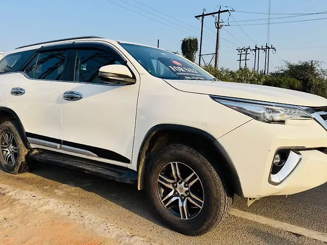 Used Toyota Fortuner [2016-2021] 2.8 4x4 AT in Ranchi