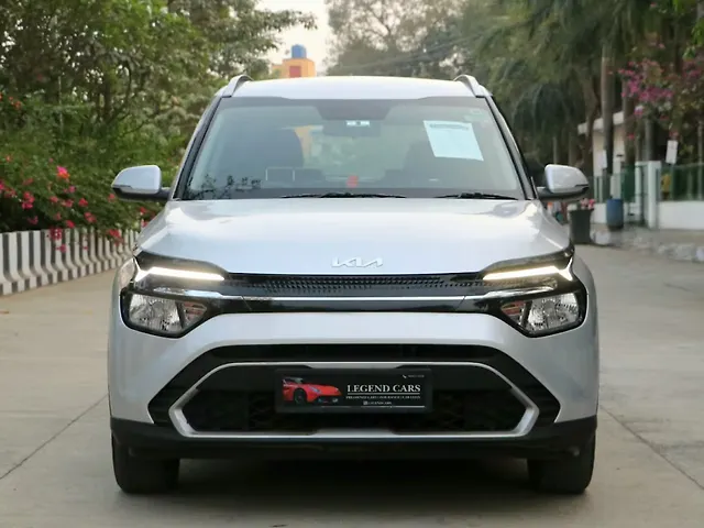Used 2022 Kia Carens in Thane