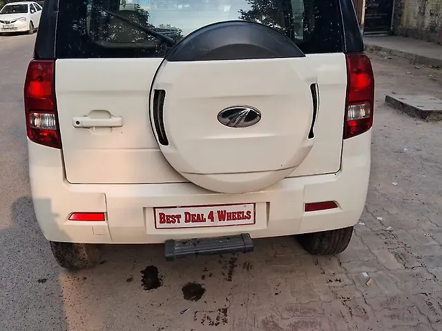 Used Mahindra TUV300 [2015-2019] T6 Plus in Lucknow