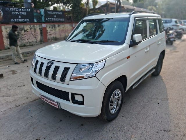 Used Mahindra TUV300 [2015-2019] T6 Plus in Lucknow