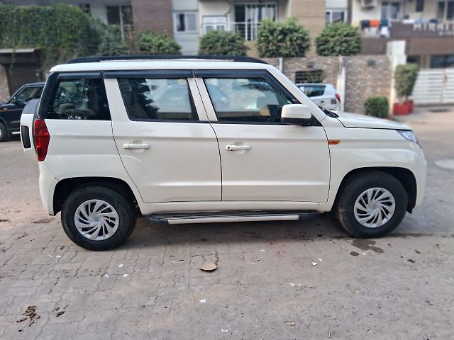 Used Mahindra TUV300 [2015-2019] T6 Plus in Lucknow