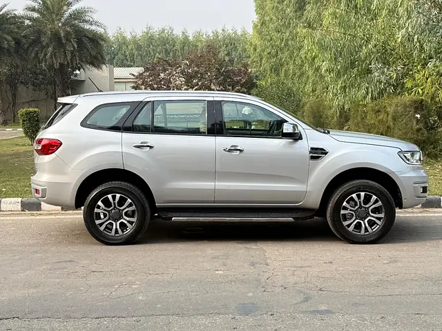 Used Ford Endeavour Titanium Plus 3.2 4x4 AT in Chandigarh