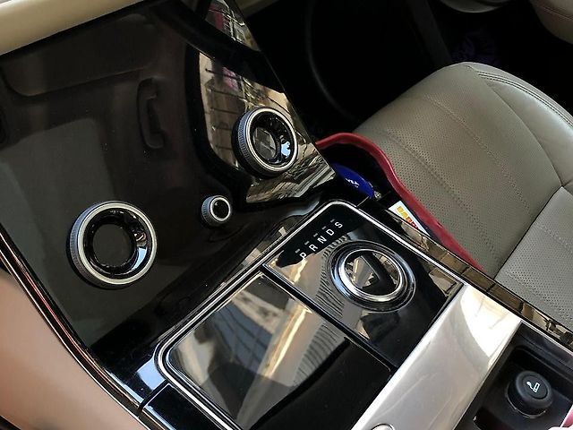 Used Land Rover Range Rover Velar [2017-2023] 2.0 R-Dynamic Petrol 250 in Navi Mumbai