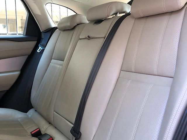 Used Land Rover Range Rover Velar [2017-2023] 2.0 R-Dynamic Petrol 250 in Navi Mumbai