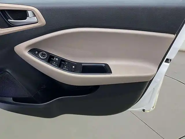 Used Hyundai Elite i20 [2019-2020] Sportz Plus 1.2 in Delhi