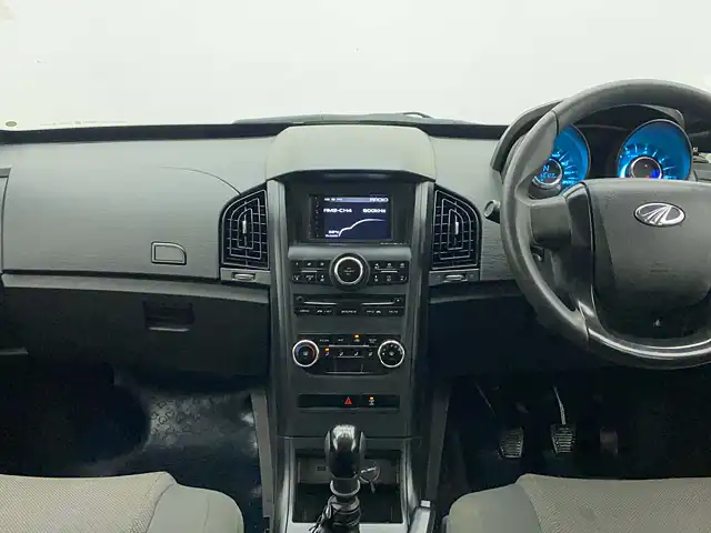 Used Mahindra XUV500 W5 [2018-2020] in Delhi