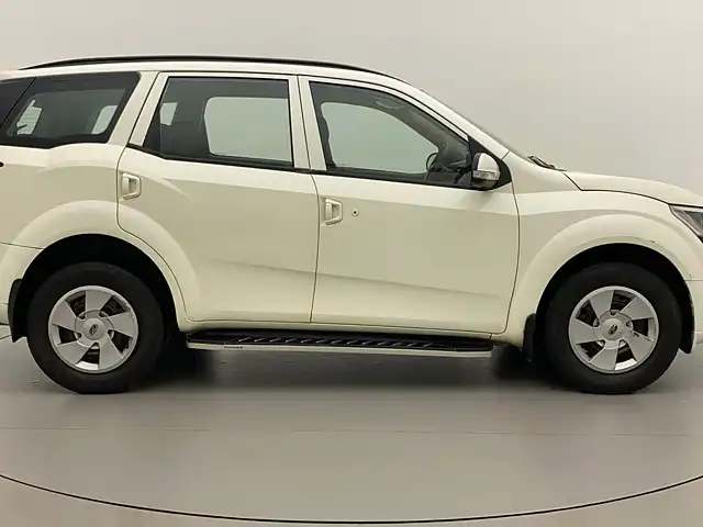 Used Mahindra XUV500 W5 [2018-2020] in Delhi