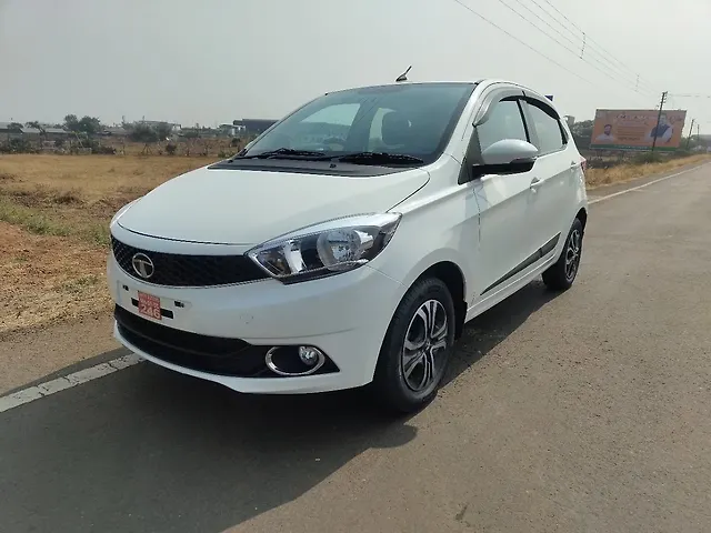 Used Tata Tiago [2016-2020] Revotron XZ in Kolhapur