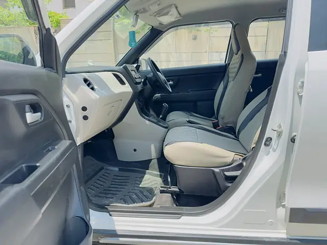 Used Maruti Suzuki Wagon R [2019-2022] VXi (O) 1.2 AMT in Delhi