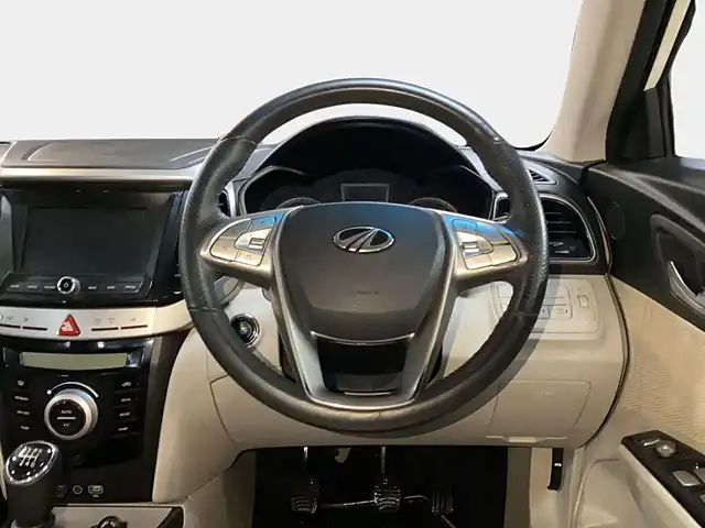 Used Mahindra XUV300 [2019-2024] W8 (O) 1.5 Diesel [2020] in Chandigarh