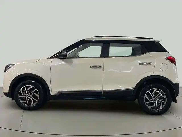 Used Mahindra XUV300 [2019-2024] W8 (O) 1.5 Diesel [2020] in Chandigarh