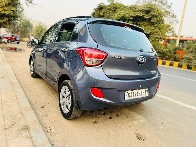 Used Hyundai Grand i10 Sportz (O) U2 1.2 CRDi [2017-2018] in Vadodara