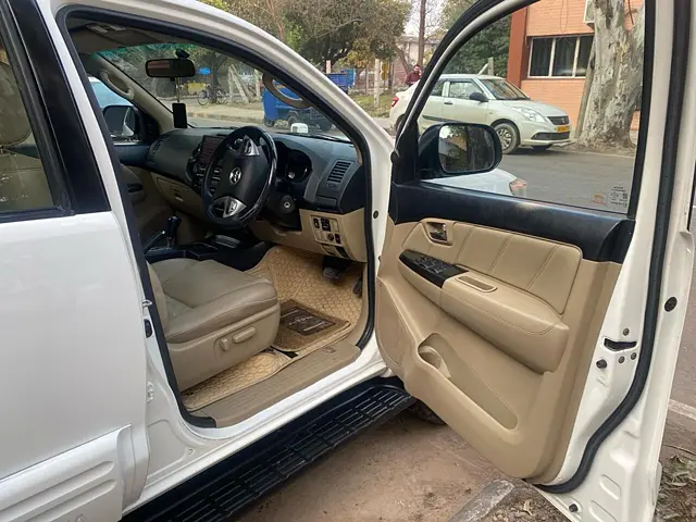 Used Toyota Fortuner [2012-2016] 3.0 4x2 AT in Chandigarh