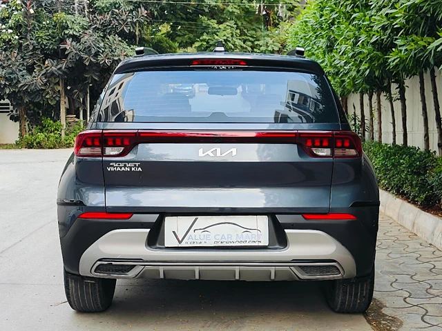 Second Hand 2022 Kia Sonet HTX 1.5 AT for sale at Rs. 13